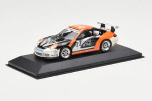 Porsche 911 997 GT3 Cup Noble Group #6 D. Watts Carrera Cup GB 2009 Minichamps 1:43 400076409 Kov – obrázok 2 z 4