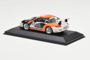 Porsche 911 997 GT3 Cup Noble Group #6 D. Watts Carrera Cup GB 2009 Minichamps 1:43 400076409 Kov – obrázok 3 z 4