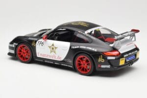 Porsche 911 997 GT3 RS #176 Team Ring Police VLN 2011 Norev 1:18 187570 Kov – obrázok 7 z 8