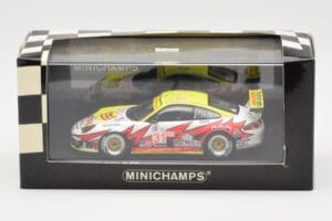 Porsche 911 997 GT3 RSR #31 J. Bergmeister / P. Long / L. Luhr 12 Hours of Sebring Class Winners 2005 Minichamps 1:43 4000564 – obrázok 4 z 4
