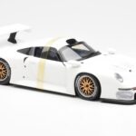 Porsche 911 GT1 Biely UT Models 1:18 - image 4 of 6