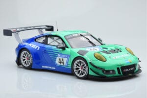 Porsche 911 GT3 R Falken Motorsports #44 M. Ragginger / J. Bergmeister / M. Werner / L. Vanthoor 24 Hours of Nurburgring 2017 – obrázok 4 z 6