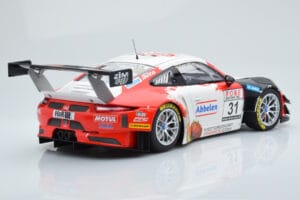 Porsche 911 GT3 R Frikadelli Racing Team #31 M. Arnold / I. Fernandez Winners VLN Round 3 2018 Minichamps 1:18 153186991 Kov – obrázok 2 z 6