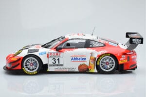 Porsche 911 GT3 R Frikadelli Racing Team #31 M. Arnold / I. Fernandez Winners VLN Round 3 2018 Minichamps 1:18 153186991 Kov – obrázok 3 z 6