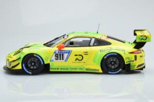 Porsche 911 GT3 R Manthey Racing #911 F. Scherer / K. Estre / R. Dumas / L. Vanthoor / E. Bamber 24 Hours of Nurburgring 2018 – obrázok 3 z 6