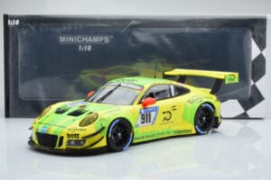 Porsche 911 GT3 R Manthey Racing #911 F. Scherer / K. Estre / R. Dumas / L. Vanthoor / E. Bamber 24 Hours of Nurburgring 2018 – obrázok 6 z 6