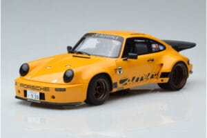 Porsche 911 RSR 3.0 Hommage Yamanouchi San GT Spirit 1:18 GT394 Živica