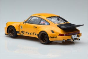 Porsche 911 RSR 3.0 Hommage Yamanouchi San GT Spirit 1:18 GT394 Živica – obrázok 5 z 6
