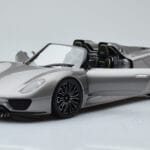 Porsche 918 Spyder Prototyp Šedá Metalíza Minichamps 1:18 - image 2 of 7