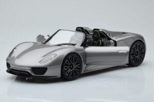 Porsche 918 Spyder Prototyp Šedá Metalíza Minichamps 1:18 110060030 Kov – obrázok 2 z 7