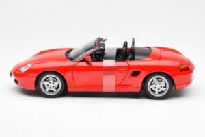 Porsche Boxster 986 Červený UT Models 1:18 180065830 Kov – obrázok 3 z 6