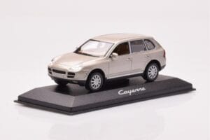 Porsche Cayenne 9PA Béžový Minichamps 1:43 WAPC2000513 Kov – obrázok 2 z 4