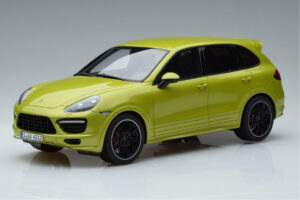 Porsche Cayenne GTS 92A Peridot Zelený GT Spirit 1:18