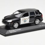 Porsche Cayenne 9PA Highway Patrol Minichamps 1:43 - image 2 of 4