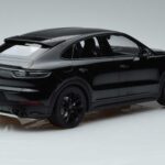Porsche Cayenne E3 S Coupe Minichamps 1:18 187673 Kov - image 2 of 6
