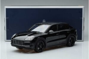 Porsche Cayenne E3 S Coupe Minichamps 1:18 187673 Kov – obrázok 6 z 6