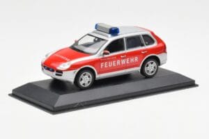 Porsche Cayenne S Feuerwehr Minichamps 1:43 WAPC02060116 Kov – obrázok 2 z 4