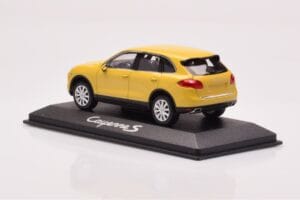Porsche Cayenne 92A Piesková Žltá Minichamps 1:43 WAP0200060B Kov – obrázok 3 z 4