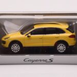 Porsche Cayenne 92A Piesková Žltá Minichamps 1:43 - image 4 of 4
