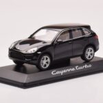 Porsche Cayenne 92A Turbo Čierny Minichamps 1:43 - image 2 of 4