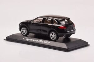 Porsche Cayenne 92A Turbo Čierny Minichamps 1:43 WAP0200050B Kov – obrázok 3 z 4