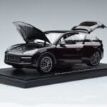 Porsche Cayenne Turbo Coupe Mahagón Norev 1:18 WAP0213190K Kov - image 2 of 8