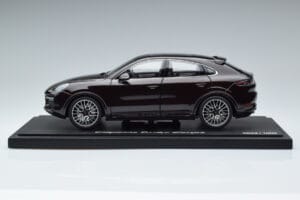 Porsche Cayenne Turbo Coupe Mahagón Norev 1:18 WAP0213190K Kov – obrázok 4 z 8