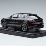 Porsche Cayenne Turbo Coupe Mahagón Norev 1:18 WAP0213190K Kov - image 6 of 8
