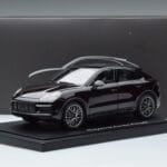 Porsche Cayenne Turbo Coupe Mahagón Norev 1:18 WAP0213190K Kov - image 8 of 8