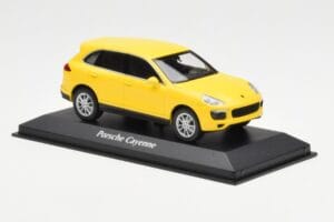 Porsche Cayenne 92A Žltý MaxiChamps 1:43 940063201 Kov – obrázok 3 z 4