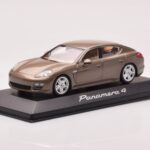Porsche Panamera 970 4 Béžový Metalický Minichamps 1:43 - image 2 of 4