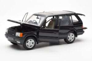 Range Rover P38 4.6 HSE Čierny Metalíza AUTOart 1:18 70017 Kov – obrázok 9 z 9