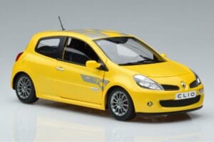 Renault Clio RS Mk3 F1 Team Norev 1:18 185236 Kov – obrázok 5 z 7