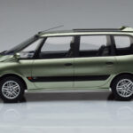 Renault Espace 3 Zelený Otto 1:18 - image 3 of 6