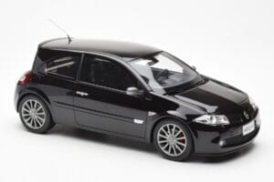 Renault Megane 2 RS Phase 2 Čierny Otto 1:18 OT1054 Živica – obrázok 4 z 6