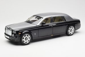 Rolls-Royce Phantom VII EWB Čierny a Strieborný Kyosho 1:18 08841BKS