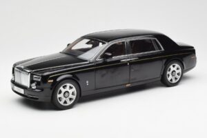 Rolls-Royce Phantom VII EWB Diamond Čierny Kyosho 1:18 08841DBK2