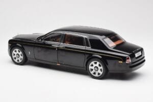 Rolls-Royce Phantom VII EWB Diamond Čierny Kyosho 1:18 08841DBK2 Kov – obrázok 7 z 8