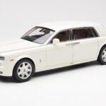 Rolls-Royce Phantom VII EWB English Biely Kyosho 1:18 08841EW2