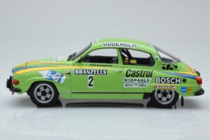 Saab 96 V4 #2 S. Blomqvist / H. Sylvan Rally Sweden 1976 IXO 1:18 18RMC085B Kov – obrázok 3 z 6