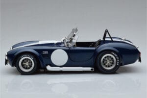 Shelby Cobra 427 S/C Tmavo Modrý Kyosho 1:18 08048DBL Kov – obrázok 4 z 9