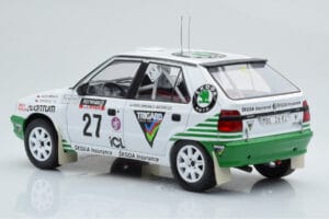 Skoda Felicia #27 P. Sibera / P. Gross Rally RAC Lombard 1995 IXO 1:18 18RMC148 Kov – obrázok 5 z 6