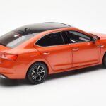 Skoda Octavia Pro Oranžový FAW 1:18 ZMR000006ORA - image 3 of 8