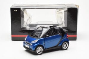 Smart Fortwo 451 Cabrio Modrý & Čierny Minichamps 1:18 150036330 Kov – obrázok 8 z 8