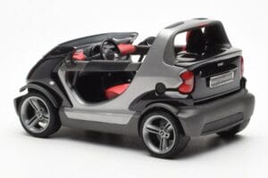 Smart Fortwo Crossblade Kabriolet Strieborná Čierna Kyosho 1:18 13440 Kov – obrázok 5 z 6