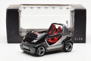 Smart Fortwo Crossblade Kabriolet Strieborná Čierna Kyosho 1:18 13440 Kov – obrázok 6 z 6