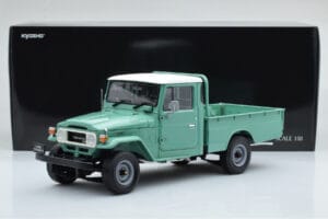 Toyota Land Cruiser 40 4x4 Pickup Zelený Kyosho 1:18 08958FG Kov – obrázok 8 z 8