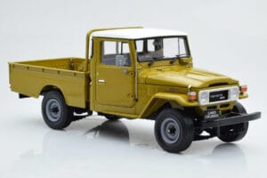 Toyota Land Cruiser 40 4x4 Pickup Olivový Kyosho 1:18 08958K Kov – obrázok 6 z 8