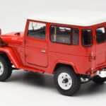 Toyota Land Cruiser FJ40 Van Červený Kyosho 1:18 08971R - image 7 of 8