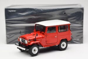 Toyota Land Cruiser FJ40 Van Červený Kyosho 1:18 08971R Kov – obrázok 8 z 8